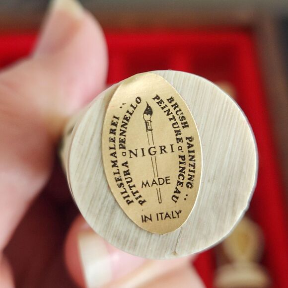 VTG Nigri Medieval Chess Set w Board Piece Storage Box Italian Barbarossa Italy - Picture 9 of 10